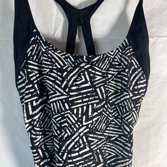 Speedo Black/White Batik Print Ultraback Racerback Swimsuit Sz 16 - Picture 3 of 6